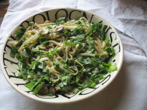 noodles greens